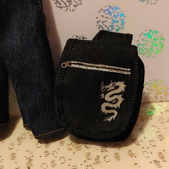 MGA Boy Bratz Jeans and Crossbody Bag - Picture 2 of 5